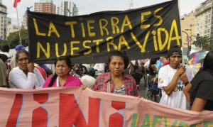 LA TIERRA ES NUESTRA VIDA