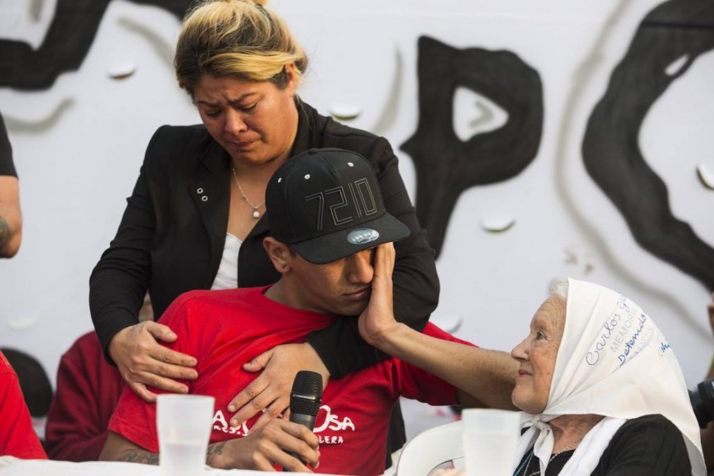 reclaman_sus_madres