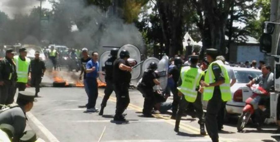 represion-pergamino