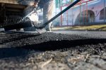 Realizan obras de mantenimiento de la trama vial en la zona del centro