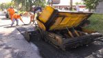 Desvíos en el tránsito por obras de repavimentación y bacheo en calle Crisólogo Larralde