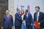 Bordet se reunió con las autoridades de Vietnam en Rosario