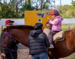 Profesionales se capacitaron en el Método Chamarrita de equinoterapia
