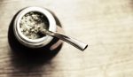 La EDUNER invita a una ronda de mate y lectura